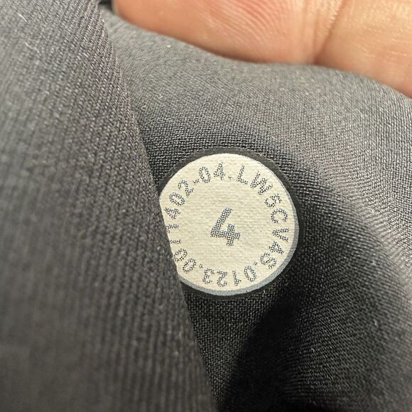 Lululemon Keep Moving Pants Womens 4 Black Mid Rise Tapered Leg 7/8 Drawstring - Picture 4 of 9